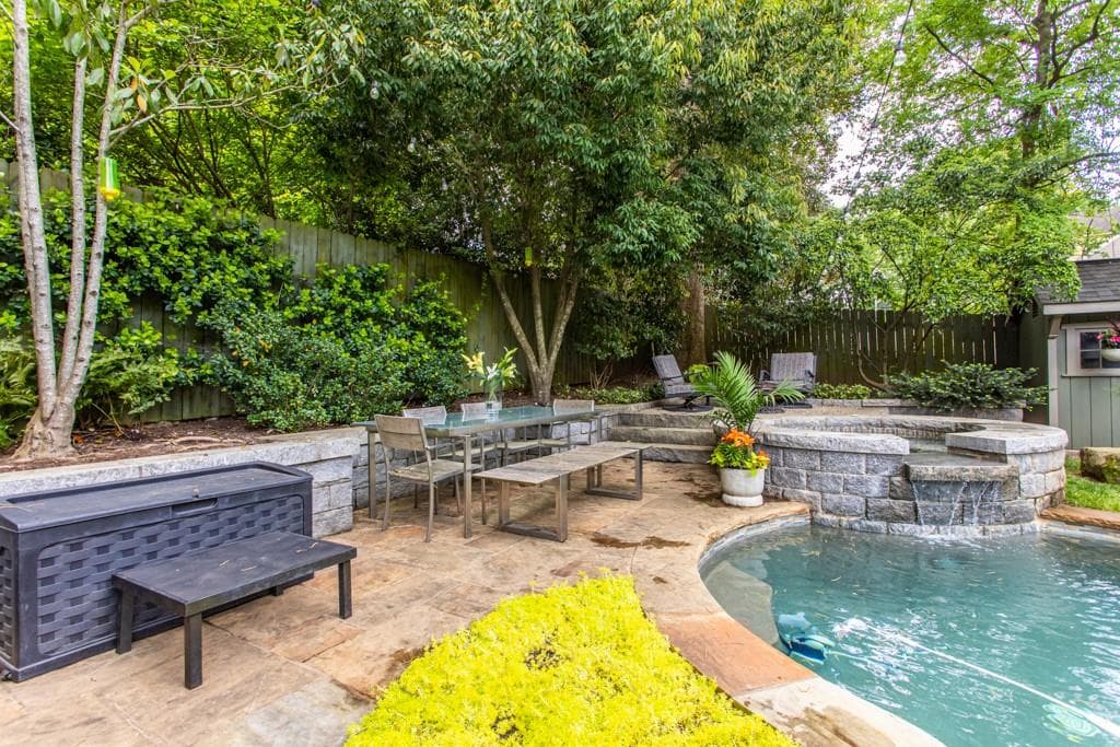 3 bedroom, 4 bathroom, 2,506 sq ft single family residence for rent at 1001 Mclynn Avenue, Atlanta, GA 30306 for $7,495 a month — photo 8