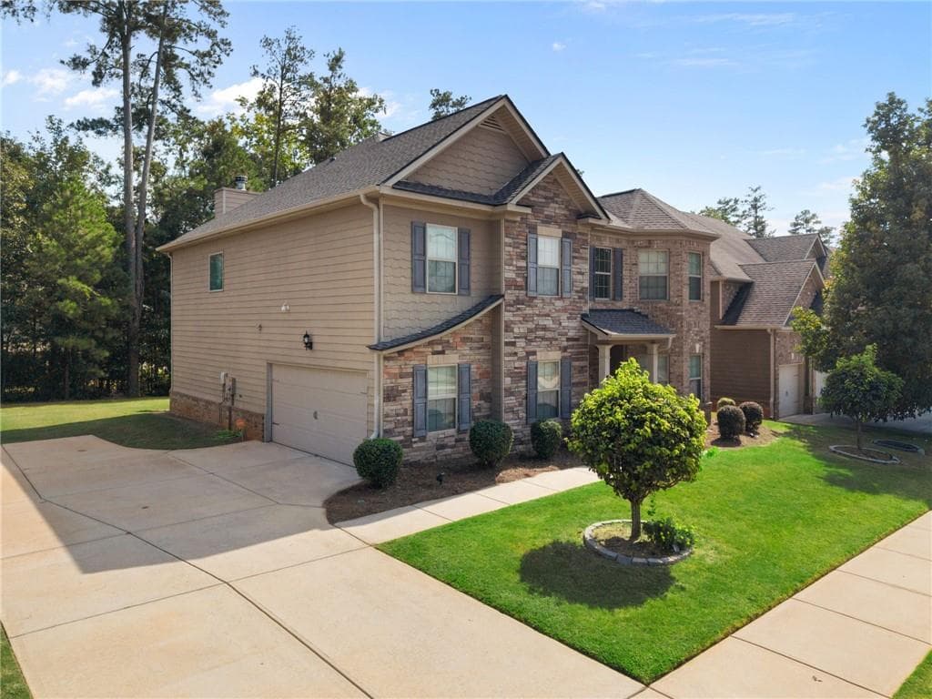 4 bedroom, 3 bathroom, 2,630 sq ft single family residence for rent at 165 Regency Place, Covington, GA 30016 for $2,450 a month — photo 4