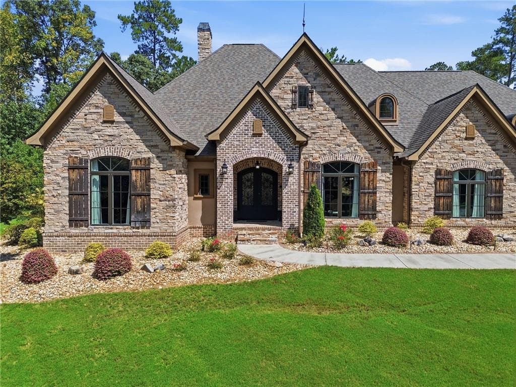 5 bedroom, 5 bathroom, 4,784 sq ft single family residence for sale at 515 River Forest Drive, Forsyth, GA 31029 — photo 6