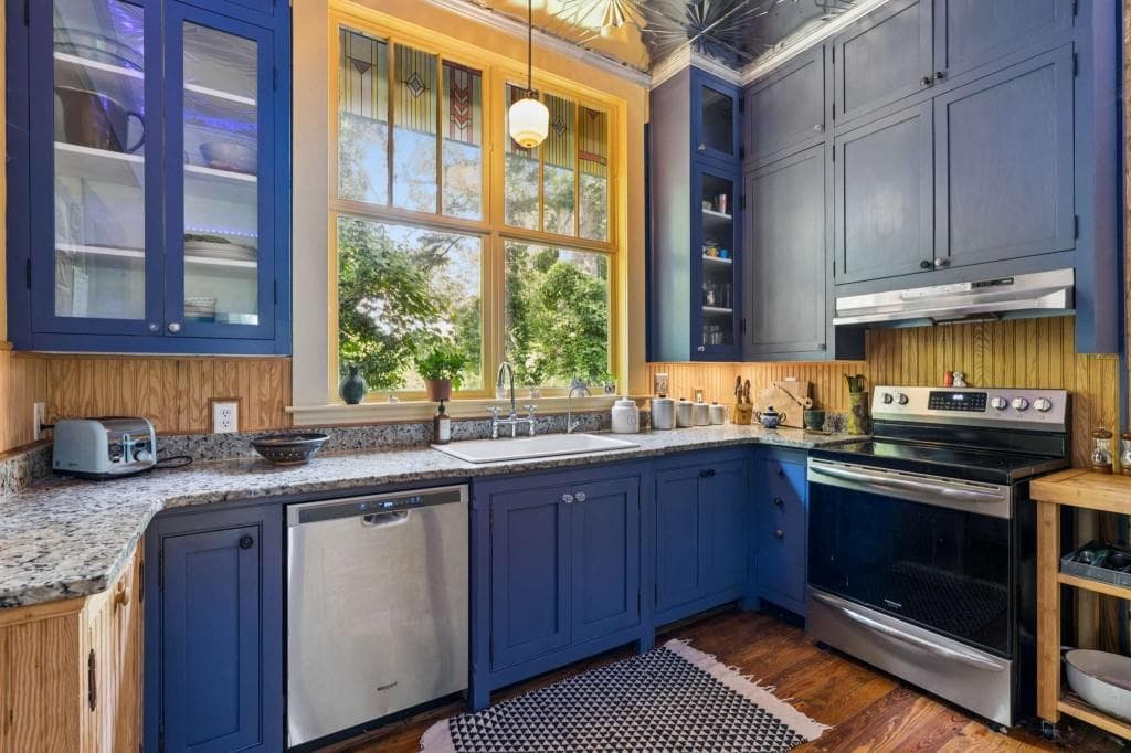 3 bedroom, 2 bathroom, 1,816 sq ft single family residence for sale at 4640 Gordon Street, South Fulton, GA 30213 — photo 10