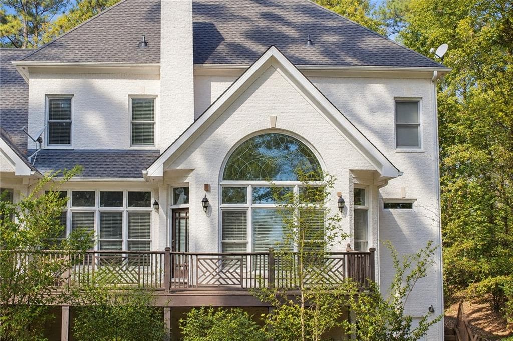 7 bedroom, 5 bathroom, 5,872 sq ft single family residence under contract at 3930 Demooney Road, Atlanta, GA 30349 — photo 6