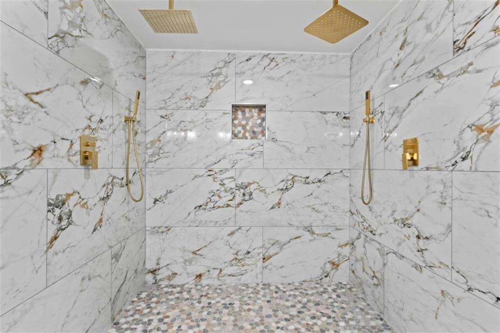 5 bedroom, 6 bathroom, 5,339 sq ft single family residence for rent at 2023 Stoneleigh Drive, Stone Mountain, GA 30087 for $7,400 a month — photo 4