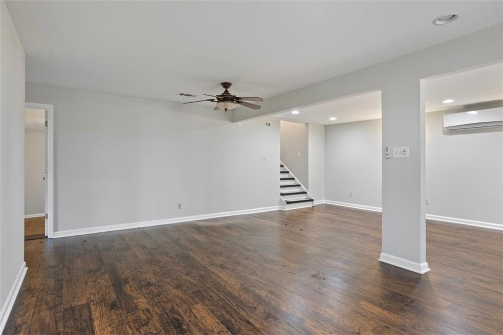 4 bedroom, 3 bathroom, 2,700 sq ft single family residence for rent at 263 Mountainview Circle A, Canton, GA 30115 for $2,200 a month — photo 6