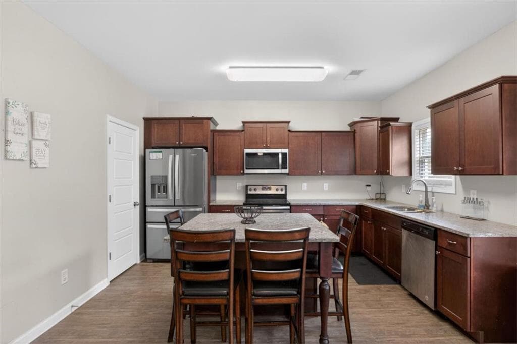 4 bedroom, 3 bathroom, 2,193 sq ft single family residence for sale at 338 Springwater Way, Bremen, GA 30110 — photo 3