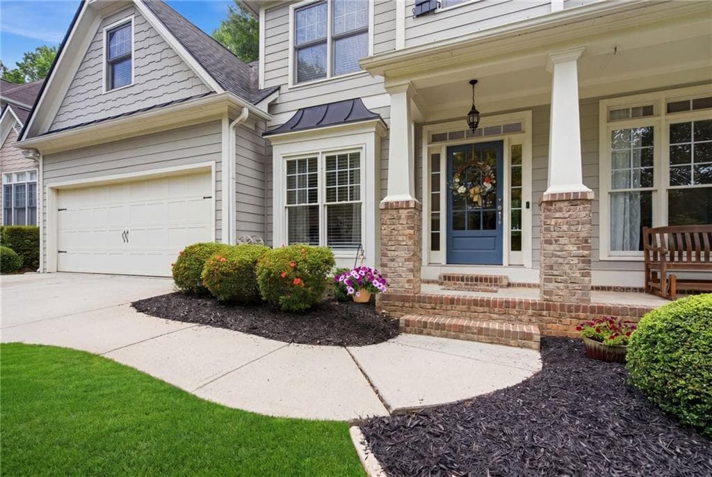 5 bedroom, 4 bathroom, 3,356 sq ft single family residence for sale at 4092 Suwanee Mill Drive, Buford, GA 30518 — photo 3