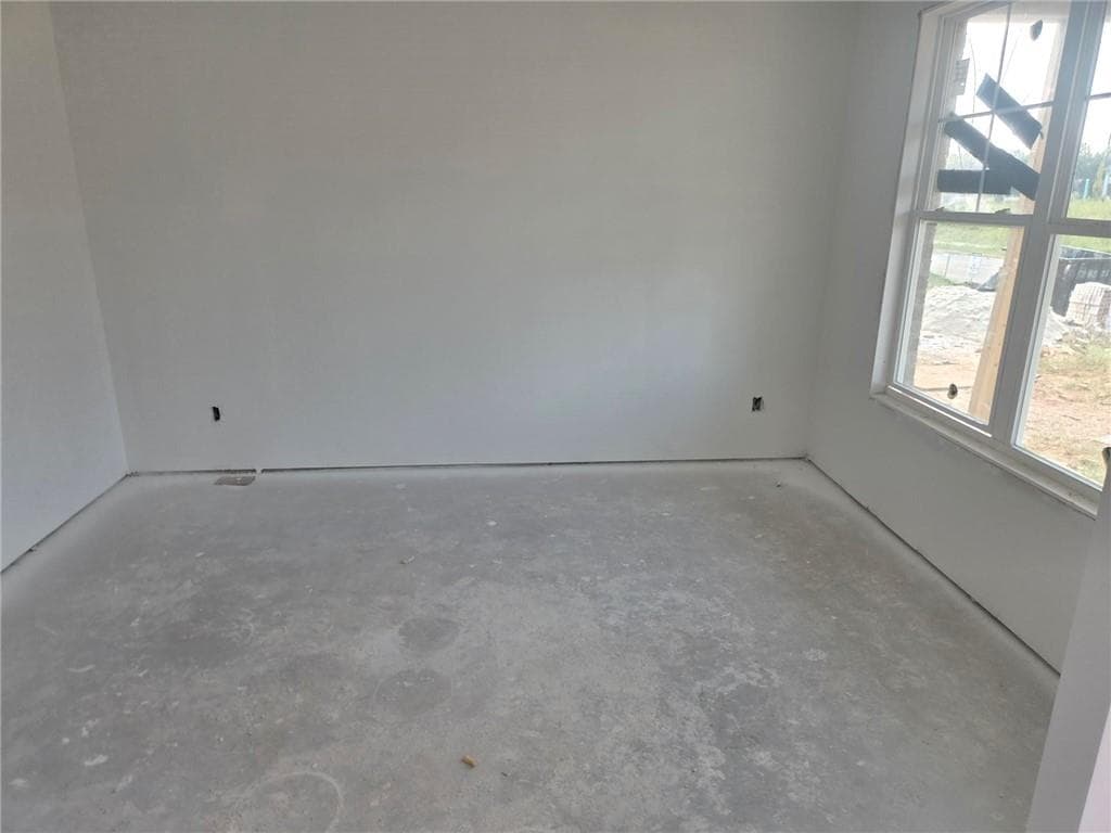 4 bedroom, 3 bathroom, 2,574 sq ft single family residence for sale at 1162 Homepark Circle, Buford, GA 30518 — photo 6