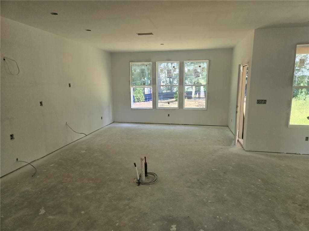 4 bedroom, 3 bathroom, 2,574 sq ft single family residence for sale at 1162 Homepark Circle, Buford, GA 30518 — photo 8