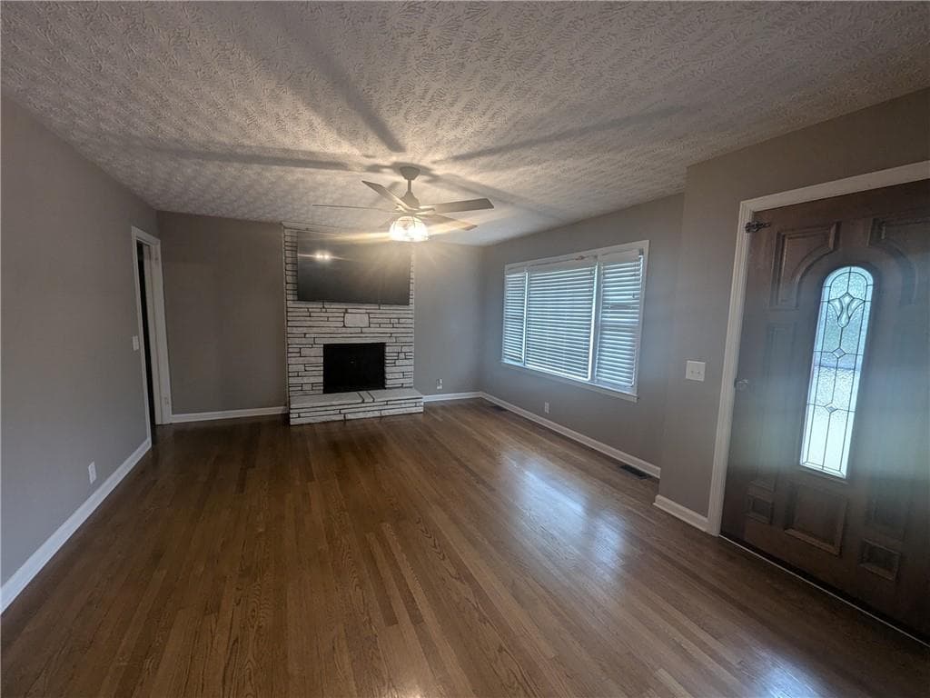 3 bedroom, 2 bathroom, 1,773 sq ft single family residence for rent at 6115 Jewell Bennett Road, Dawsonville, GA 30534 for $2,200 a month — photo 7