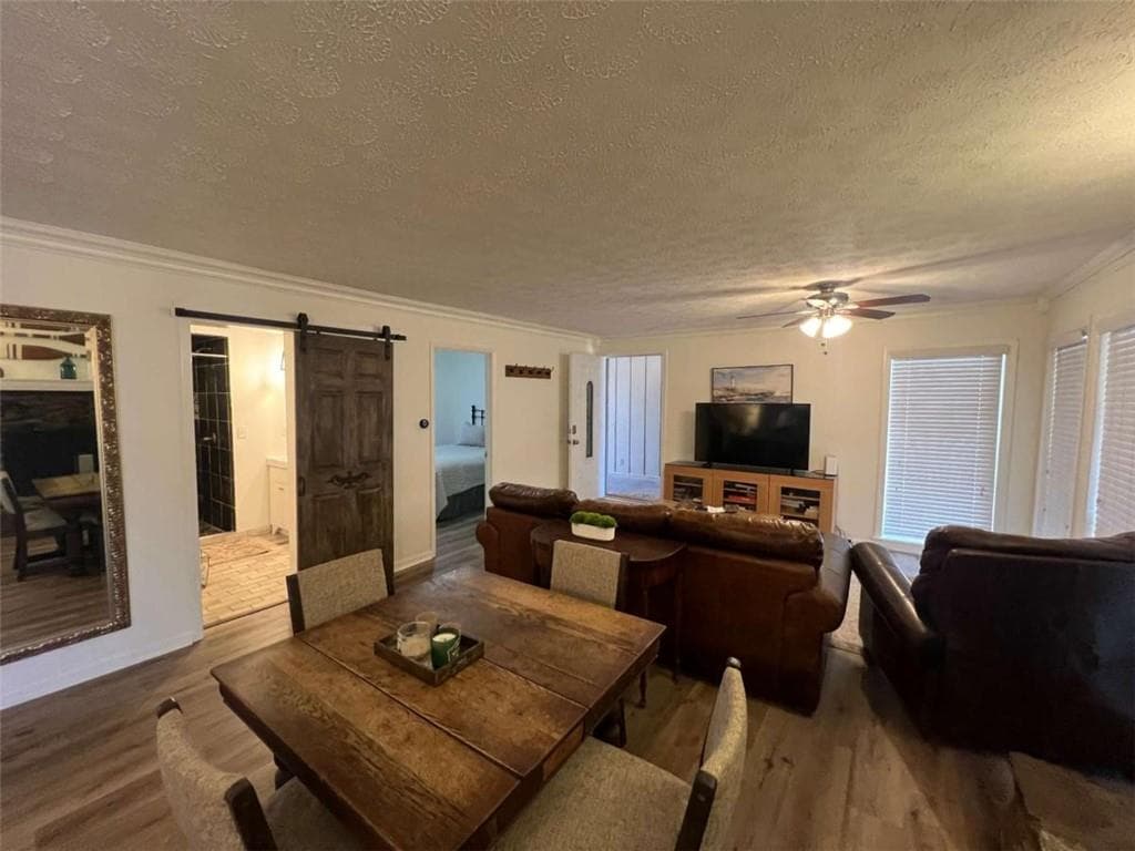 2 bedroom, 2 bathroom, 858 sq ft condominium for sale at 9010 Prestige Lane 3, Gainesville, GA 30506 — photo 7