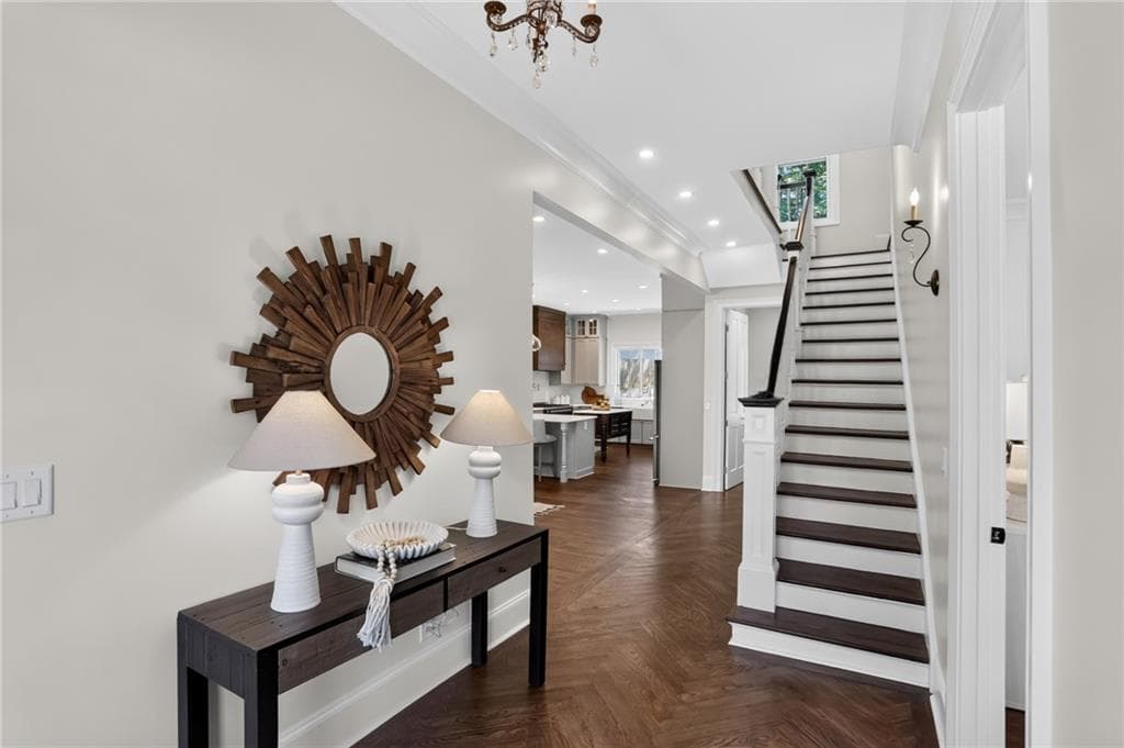 5 bedroom, 4 bathroom, 3,000 sq ft single family residence for sale at 30 Sessions Street, Marietta, GA 30060 — photo 4