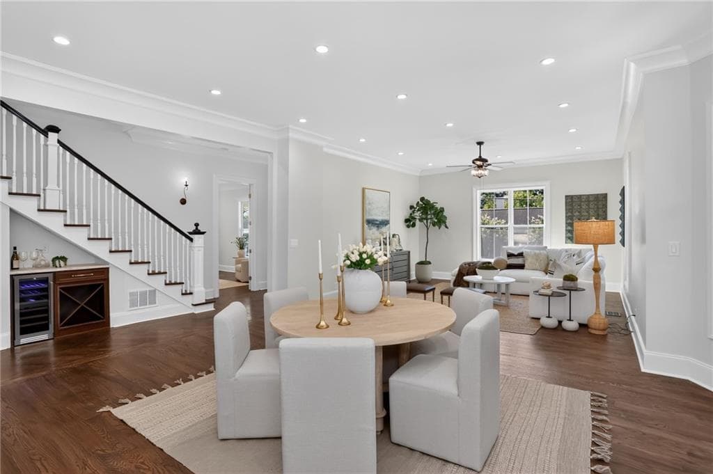 5 bedroom, 4 bathroom, 3,000 sq ft single family residence for sale at 30 Sessions Street, Marietta, GA 30060 — photo 9