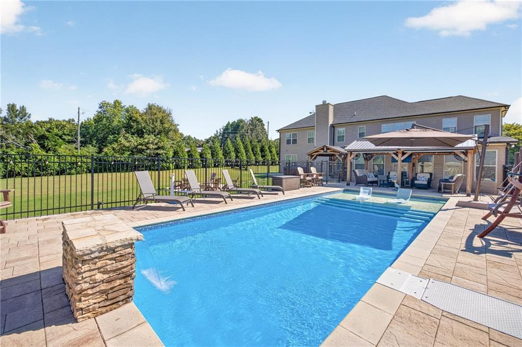 5 bedroom, 4 bathroom, 3,926 sq ft single family residence under contract at 415 Skelton Road, Hoschton, GA 30548 — photo 3