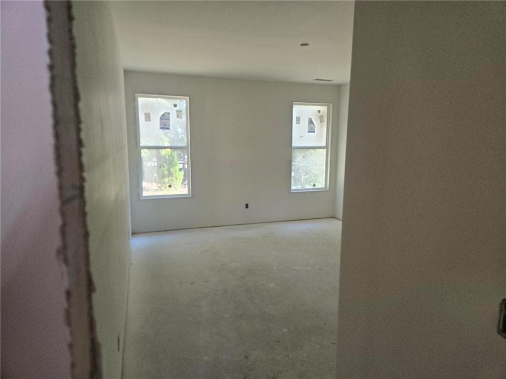 4 bedroom, 4 bathroom, 2,779 sq ft single family residence for sale at 1172 Homepark Circle, Buford, GA 30518 — photo 8