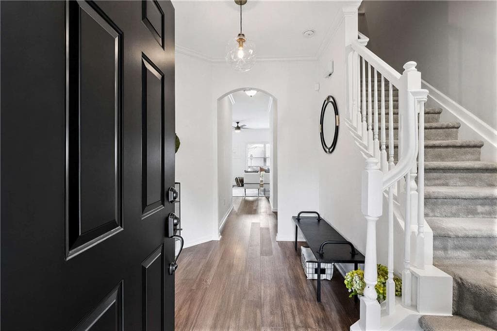 3 bedroom, 3 bathroom, 2,126 sq ft townhouse for sale at 5112 Whiteoak Terrace, Smyrna, GA 30080 — photo 4