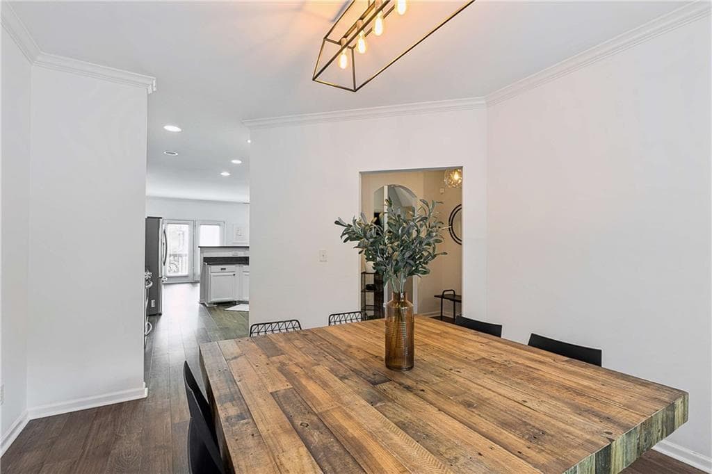 3 bedroom, 3 bathroom, 2,126 sq ft townhouse for sale at 5112 Whiteoak Terrace, Smyrna, GA 30080 — photo 8