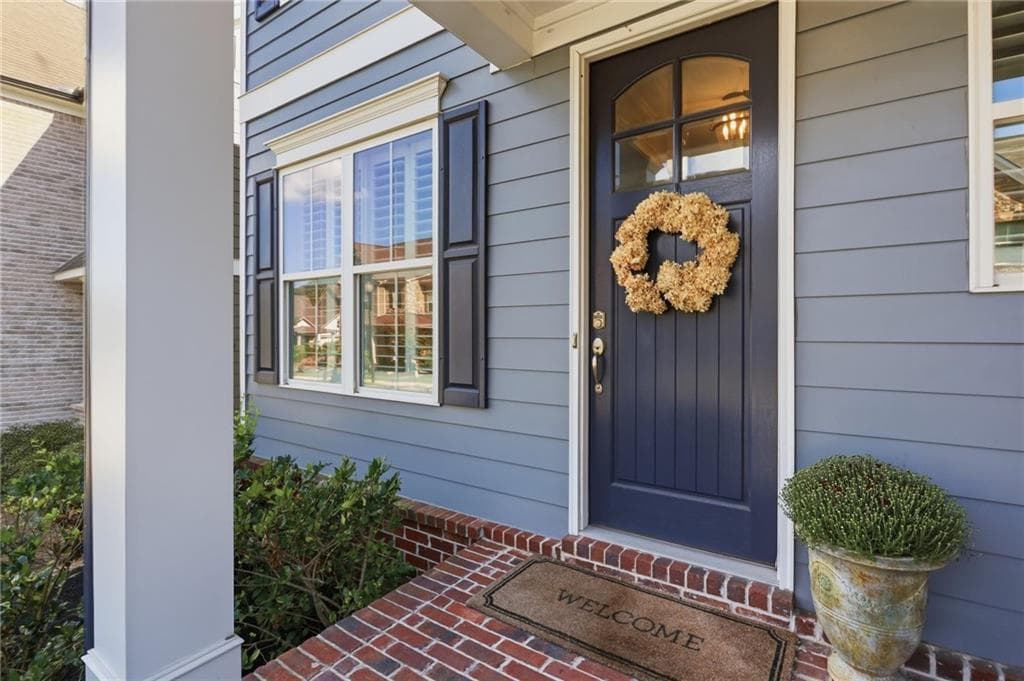 3 bedroom, 3 bathroom, 2,430 sq ft single family residence for sale at 256 Avery Street, Marietta, GA 30060 — photo 2