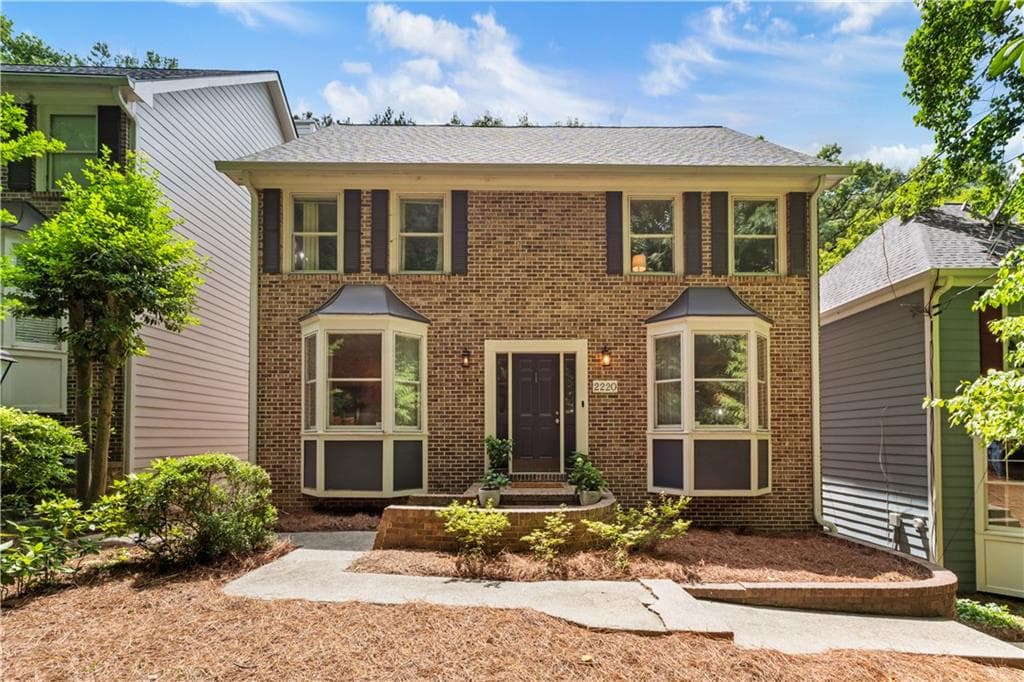 3 bedroom, 3 bathroom, 2,228 sq ft single family residence for sale at 2220 Defoors Ferry Road, Atlanta, GA 30318 — photo 1 of 23