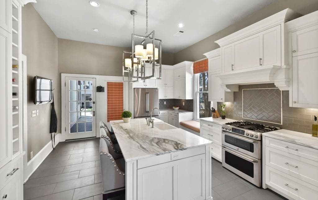 3 bedroom, 2 bathroom, 1,940 sq ft single family residence for rent at 459 Park Avenue, Atlanta, GA 30312 for $3,800 a month — photo 4