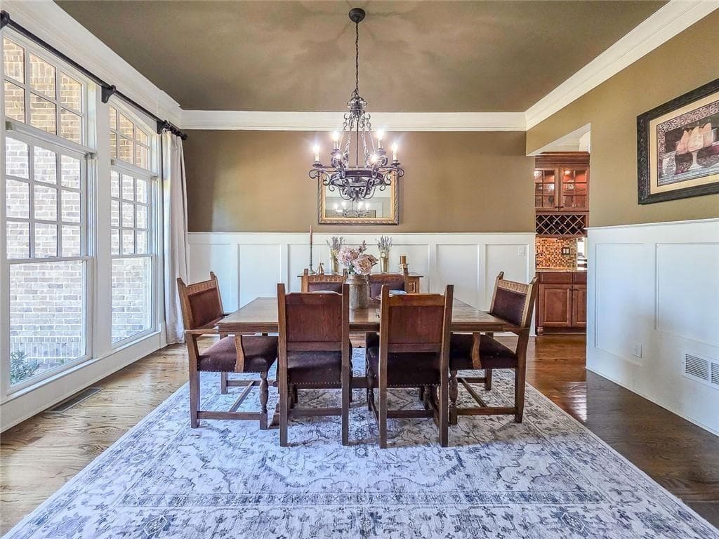 5 bedroom, 5 bathroom, 5,886 sq ft single family residence for sale at 1485 White Rose Court, Kennesaw, GA 30152 — photo 7