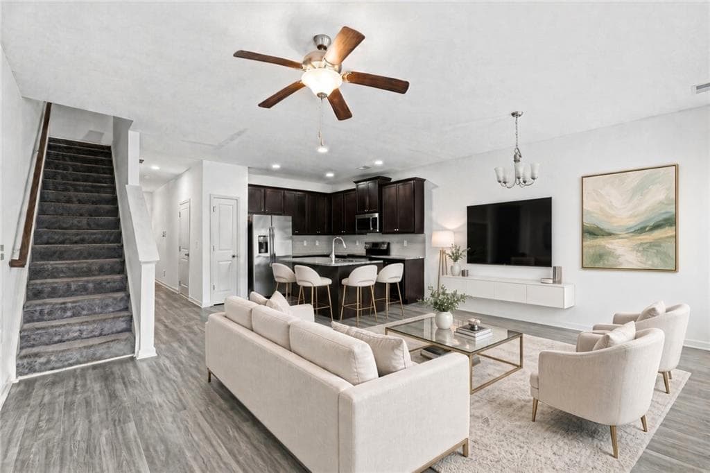 3 bedroom, 3 bathroom, 1,512 sq ft townhouse for rent at 7134 Gladstone Circle, Lithonia, GA 30038 for $1,975 a month — photo 5