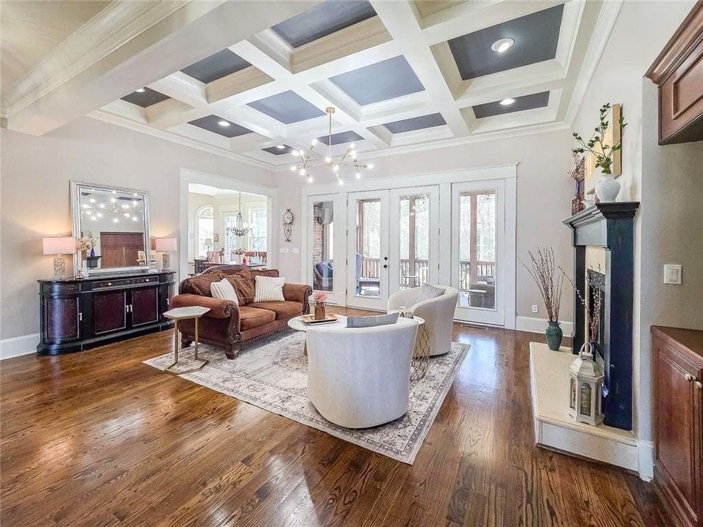 5 bedroom, 5 bathroom, 5,886 sq ft single family residence for sale at 1485 White Rose Court, Kennesaw, GA 30152 — photo 10