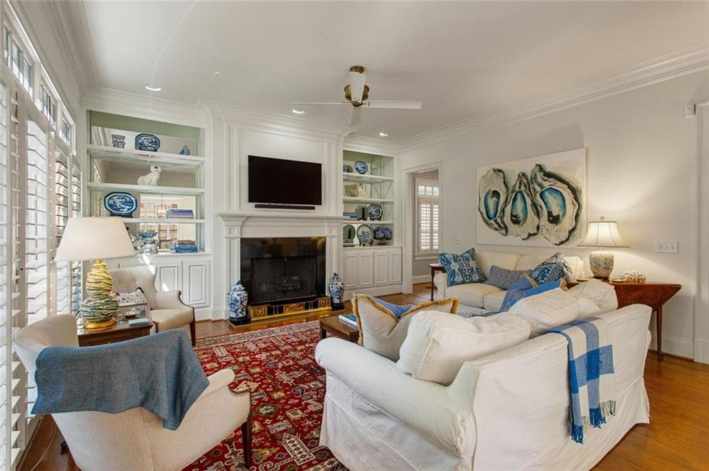 5 bedroom, 6 bathroom, 4,076 sq ft single family residence under contract at 1509 Collier Place, Smyrna, GA 30080 — photo 2