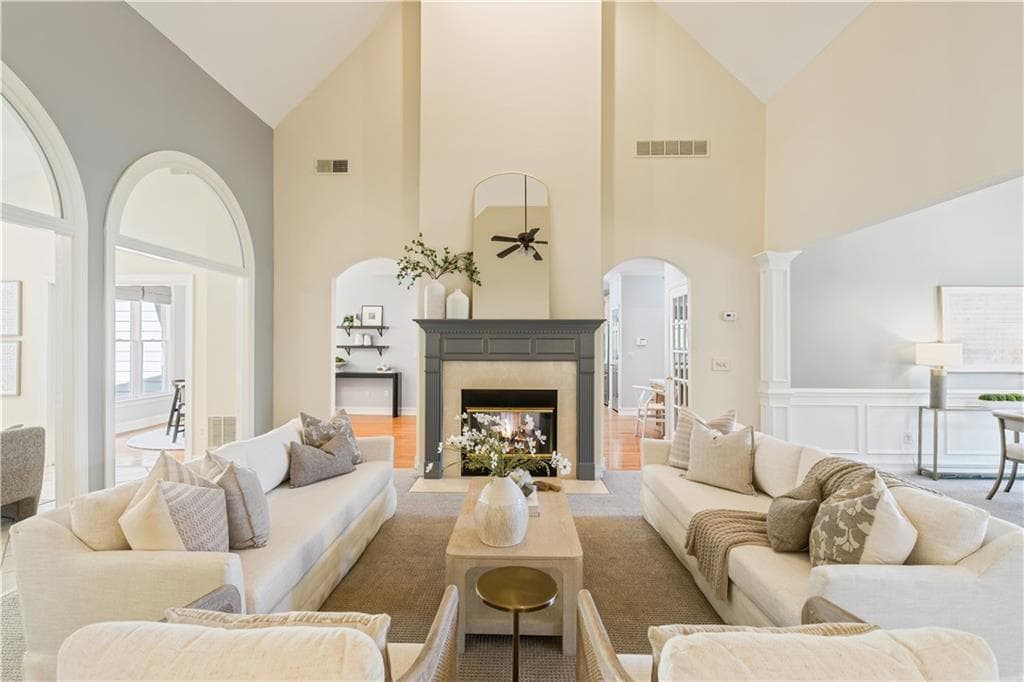 4 bedroom, 4 bathroom, 3,167 sq ft single family residence for sale at 7040 Grassmoor Grange Way, Cumming, GA 30040 — photo 10
