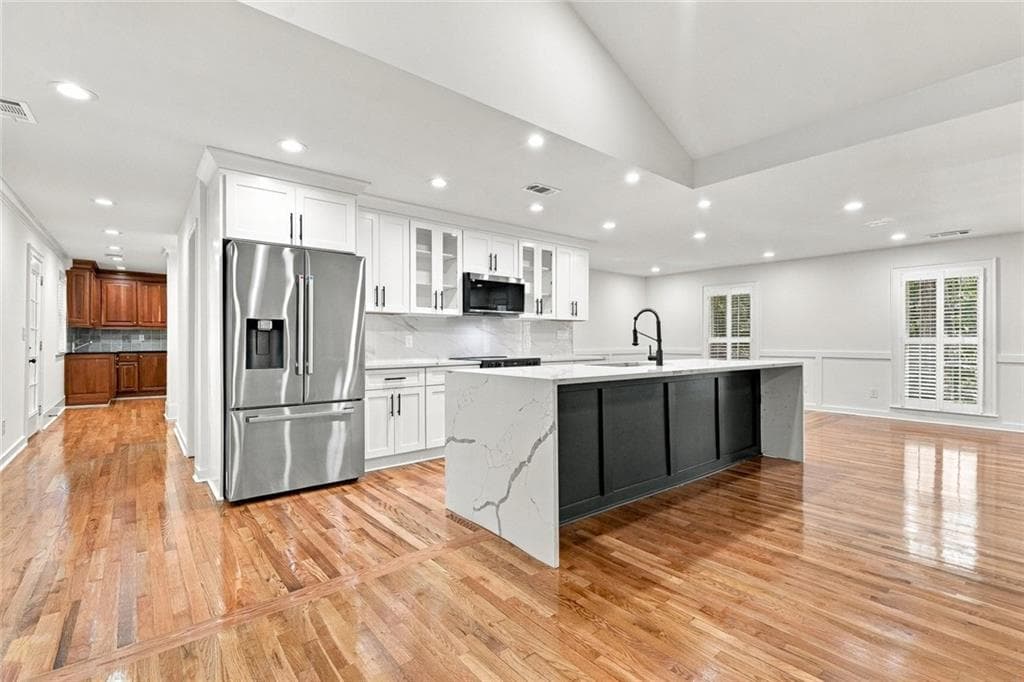 7 bedroom, 5 bathroom, 4,613 sq ft single family residence for sale at 1761 E Gate Drive, Stone Mountain, GA 30087 — photo 6