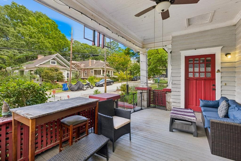 2 bedroom, 2 bathroom, 1,649 sq ft single family residence for sale at 424 Euclid Terrace, Atlanta, GA 30307 — photo 4