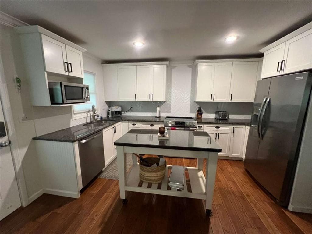 2 bedroom, 2 bathroom, 898 sq ft condominium for sale at 9010 B-1 Prestige Lane 1, Gainesville, GA 30506 — photo 5