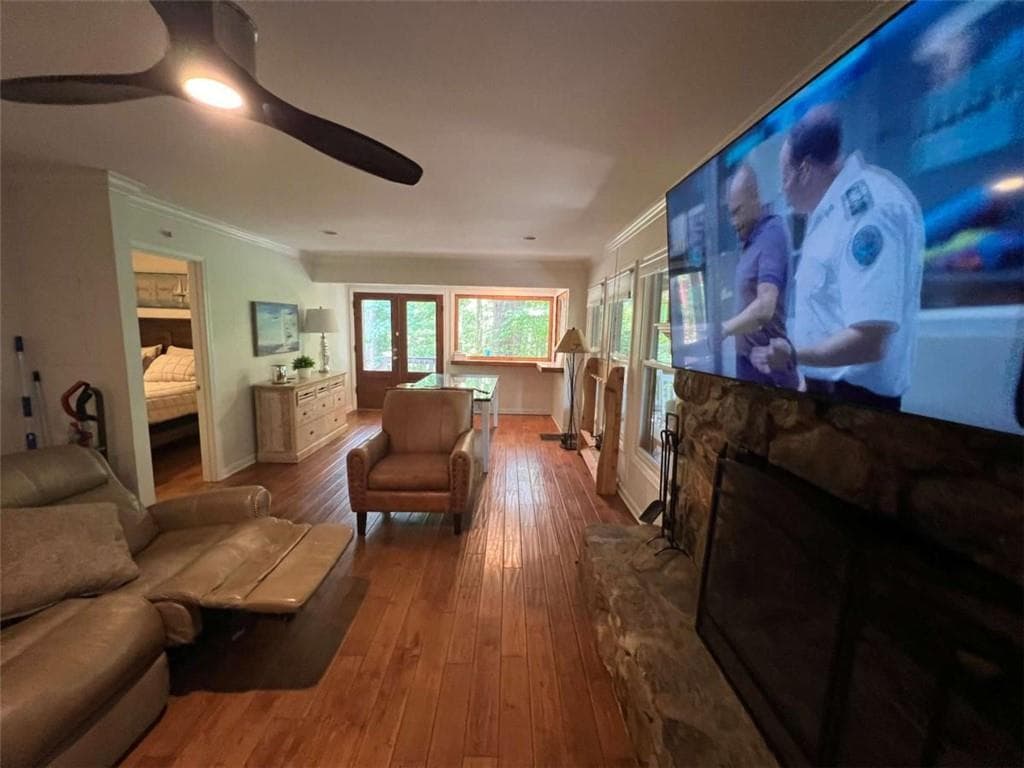 2 bedroom, 2 bathroom, 898 sq ft condominium for sale at 9010 B-1 Prestige Lane 1, Gainesville, GA 30506 — photo 6