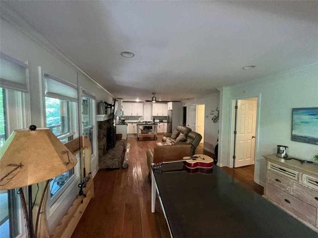 2 bedroom, 2 bathroom, 898 sq ft condominium for sale at 9010 B-1 Prestige Lane 1, Gainesville, GA 30506 — photo 9