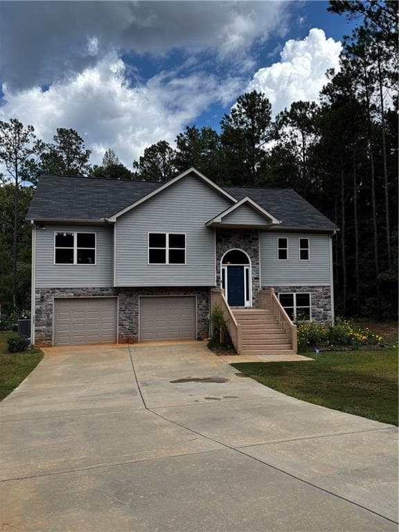 4 bedroom, 3 bathroom, 2,450 sq ft home for sale at 1362 Rocky Plains Road, Covington, GA
