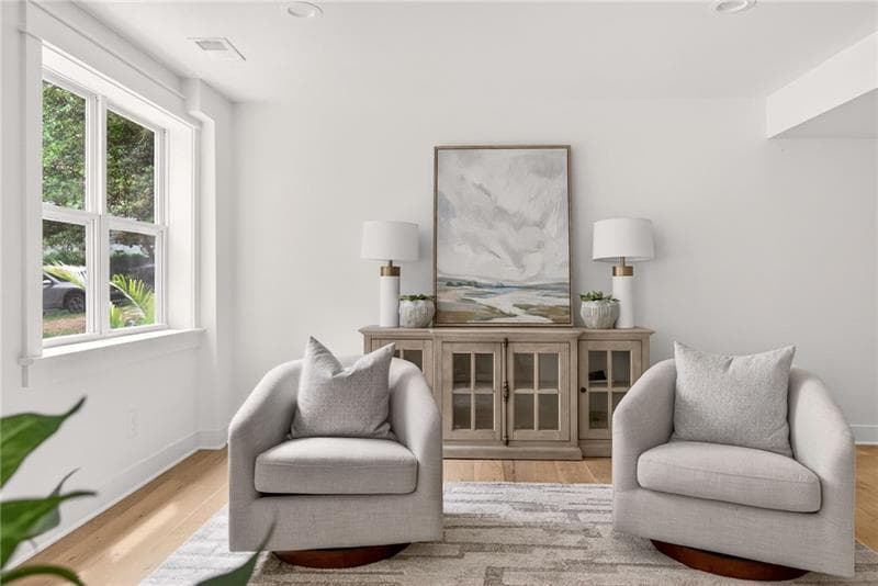 4 bedroom, 3 bathroom, 2,540 sq ft single family residence for sale at 656 Channing Drive, Atlanta, GA 30318 — photo 7