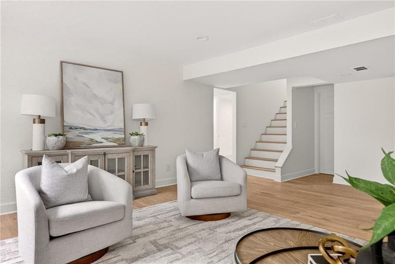 4 bedroom, 3 bathroom, 2,540 sq ft single family residence for sale at 656 Channing Drive, Atlanta, GA 30318 — photo 8