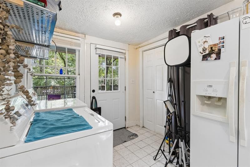 duplex for sale at 424 Euclid Terrace, Atlanta, GA 30307 — photo 9