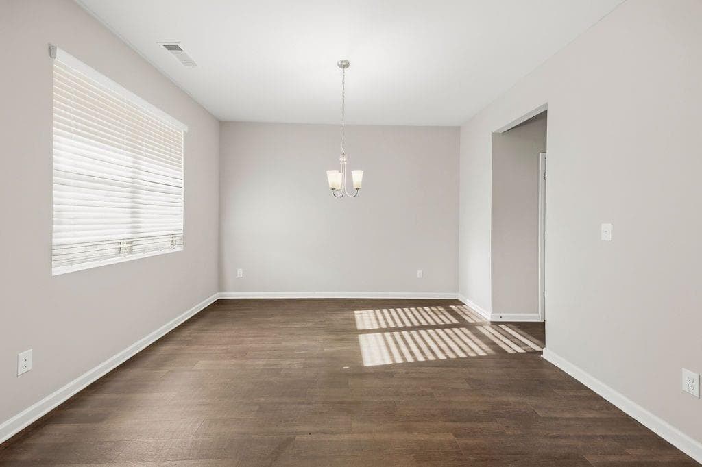 4 bedroom, 3 bathroom, 2,467 sq ft single family residence for sale at 9430 Bandywood Drive, Covington, GA 30014 — photo 4