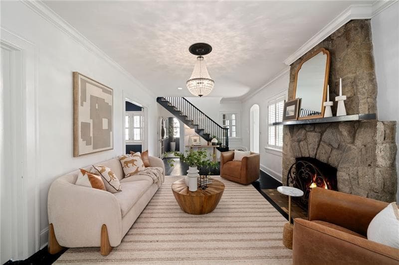 4 bedroom, 3 bathroom, 2,618 sq ft single family residence for sale at 578 Montgomery Ferry Road, Atlanta, GA 30324 — photo 7