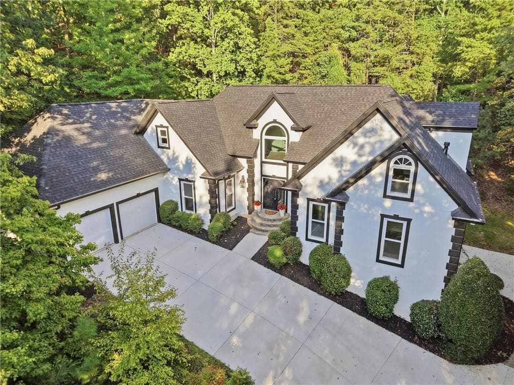 6 bedroom, 4 bathroom, 4,150 sq ft single family residence for sale at 4508 Bankside Court, Marietta, GA 30066