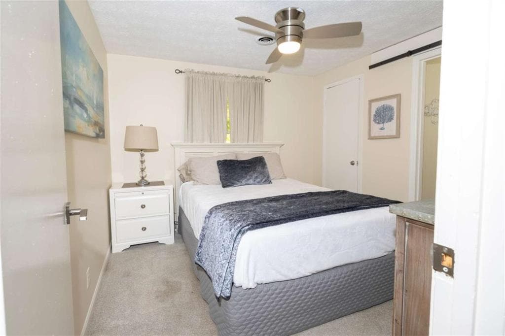 2 bedroom, 2 bathroom, 858 sq ft condominium for sale at 9010 Prestige Lane 2, Gainesville, GA 30506 — photo 8