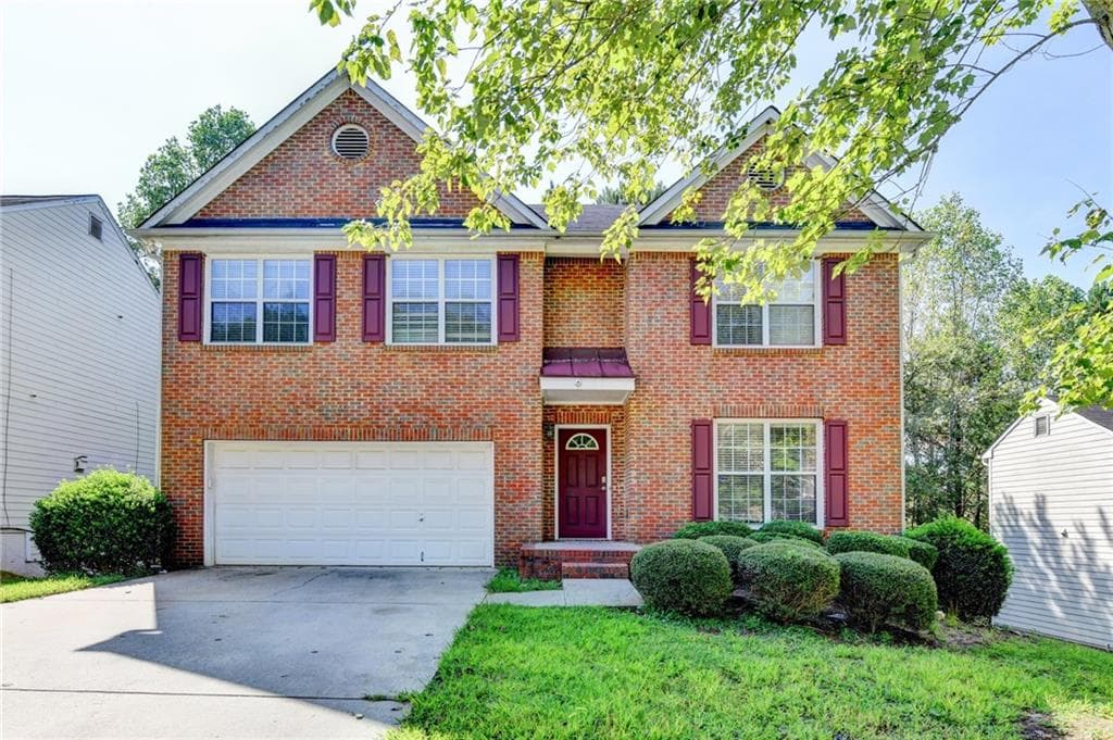 5 bedroom, 4 bathroom, 2,020 sq ft single family residence for sale at 735 Castlebrooke Way, Lawrenceville, GA 30045 — photo 2