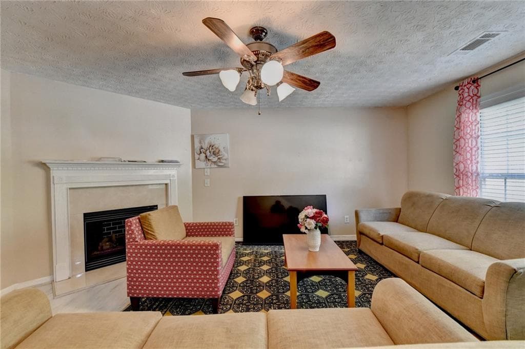 5 bedroom, 4 bathroom, 2,020 sq ft single family residence for sale at 735 Castlebrooke Way, Lawrenceville, GA 30045 — photo 9