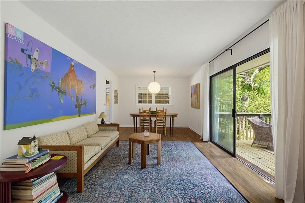 3 bedroom, 2 bathroom, 2,031 sq ft single family residence for sale at 949 Tranquil Drive, Austell, GA 30106 — photo 5