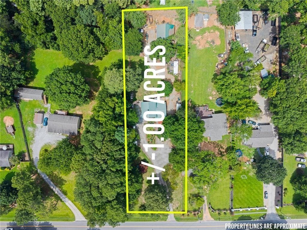 4 bedroom, 2 bathroom, 2,168 sq ft single family residence for sale at 280 Strickland Road, Alpharetta, GA 30004 — photo 3