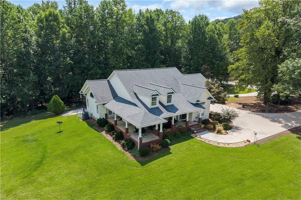 4 bedroom, 3 bathroom, 3,750 sq ft single family residence for sale at 270 Hidden Meadows Road, Cleveland, GA 30528