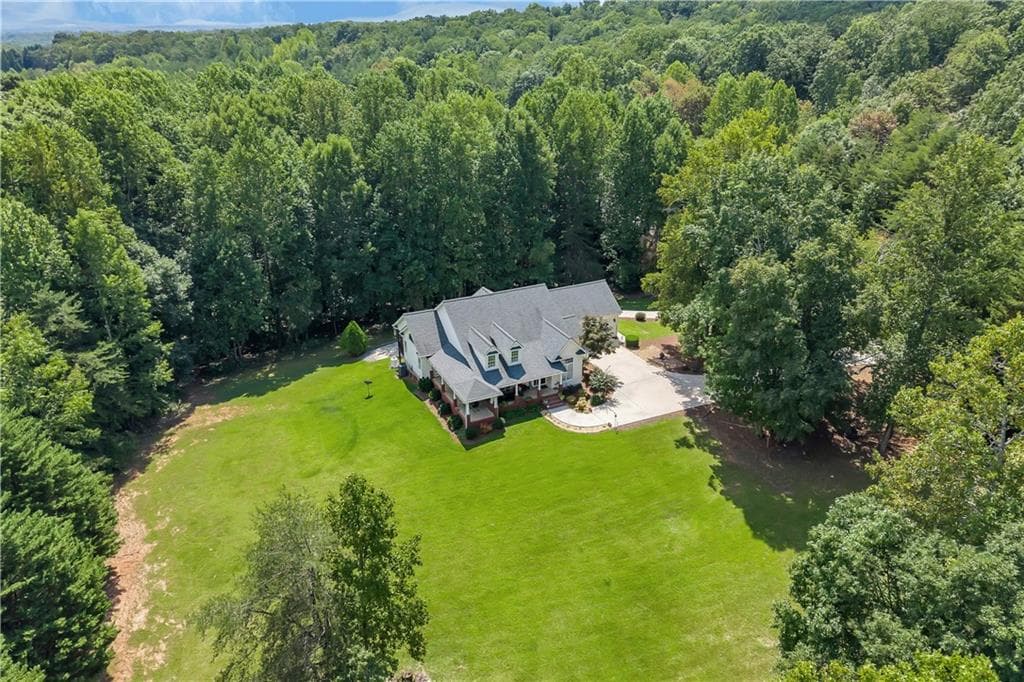 4 bedroom, 3 bathroom, 3,750 sq ft single family residence for sale at 270 Hidden Meadows Road, Cleveland, GA 30528 — photo 10