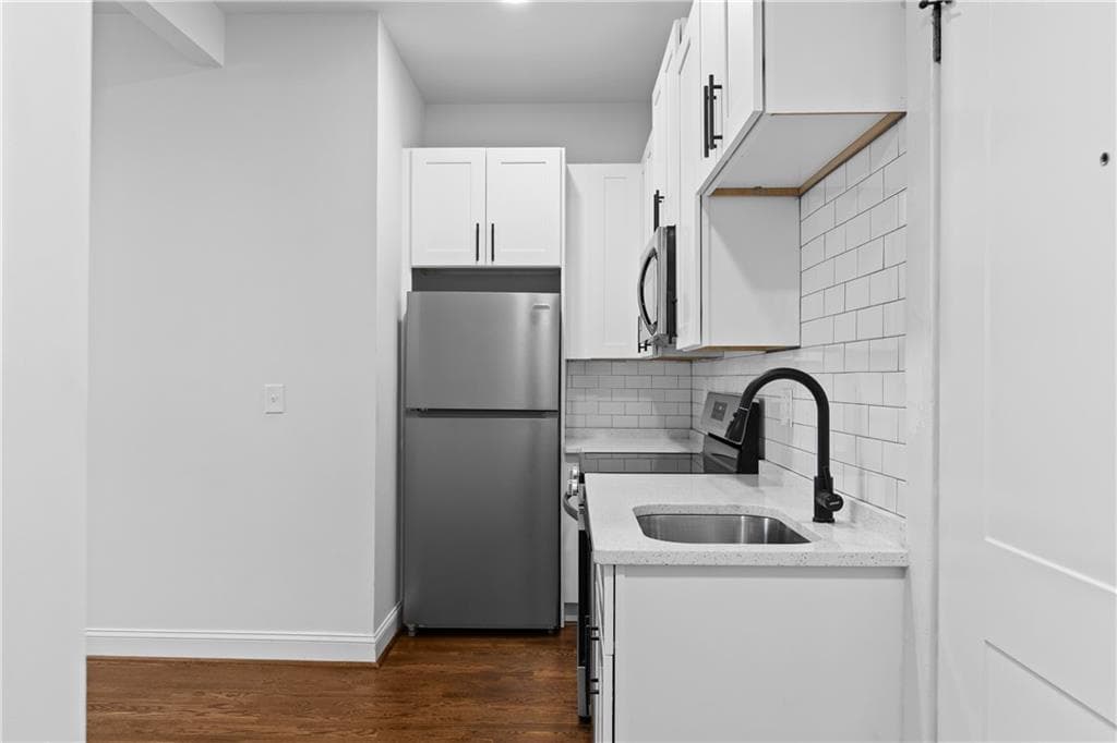 1 bedroom, 1 bathroom, 550 sq ft apartment for rent at 360 Ponce De Leon Avenue 7, Atlanta, GA 30308 for $1,400 a month — photo 6