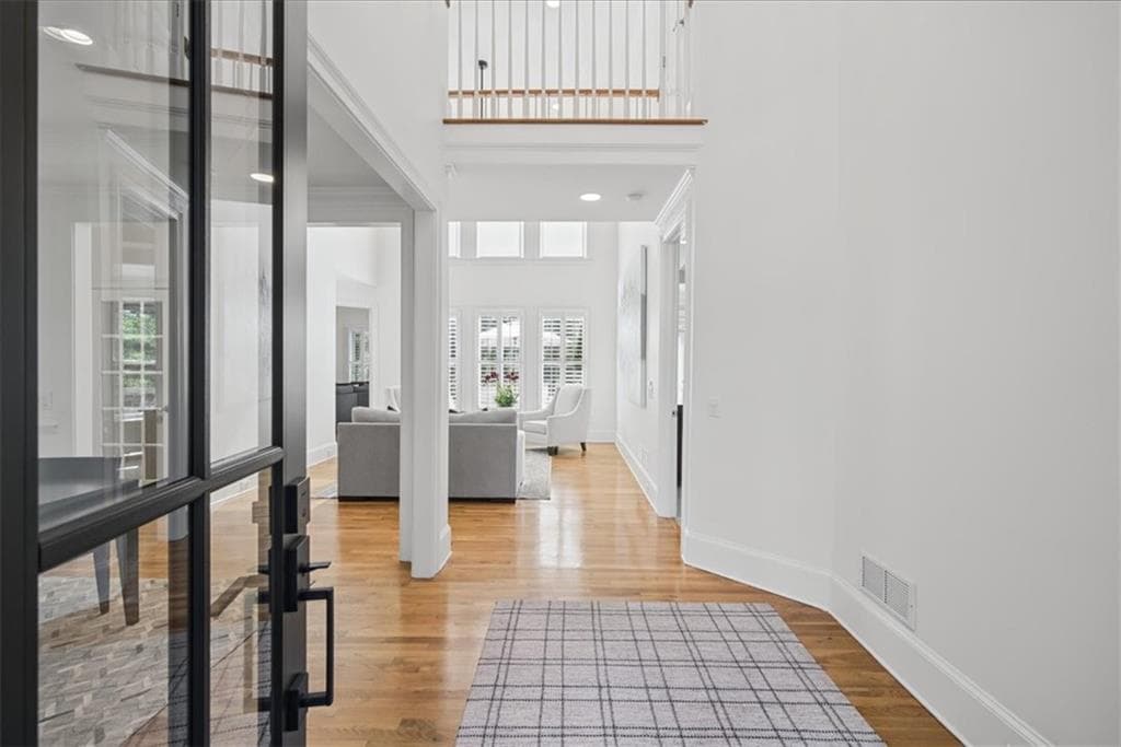 5 bedroom, 5 bathroom, 3,100 sq ft single family residence under contract at 920 Greyfield Place, Sandy Springs, GA 30328 — photo 6