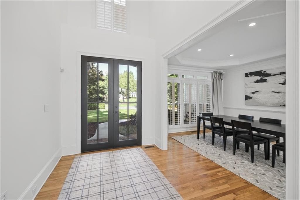 5 bedroom, 5 bathroom, 3,100 sq ft single family residence under contract at 920 Greyfield Place, Sandy Springs, GA 30328 — photo 7