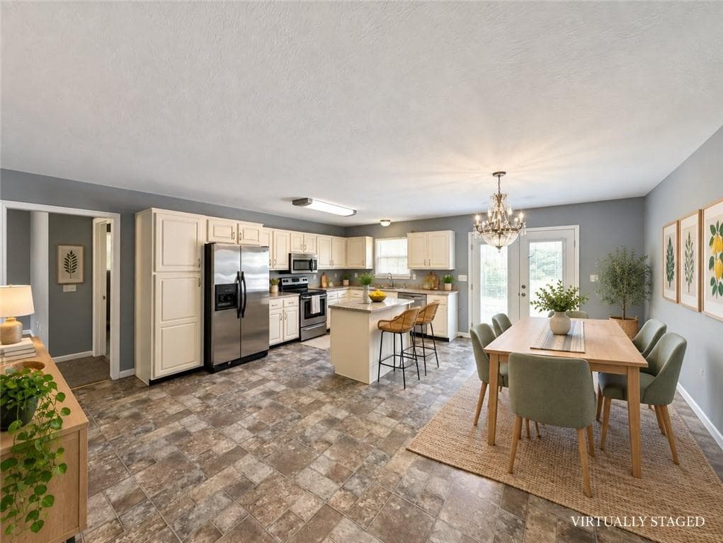 4 bedroom, 2 bathroom, 1,908 sq ft single family residence for sale at 35 Fine Street, Rossville, GA 30741 — photo 2